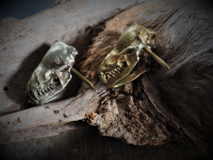 Fledermaus Pin Neusilber